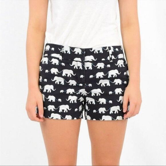 Loft riviera elephant print on navy linen/cotton shorts 4 - Picture 1 of 7
